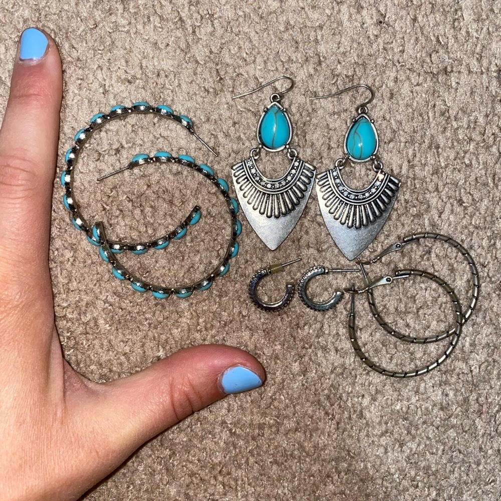 Western Earrings Lot